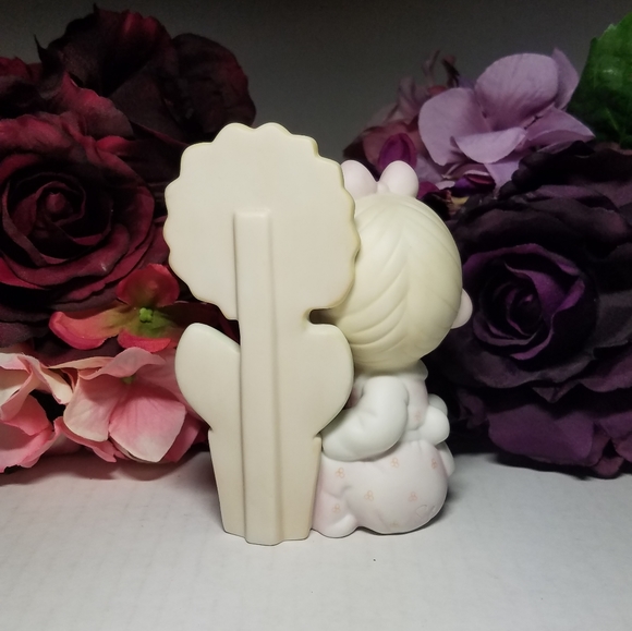 Precious Moments A Growing Love - Picture 3 of 5